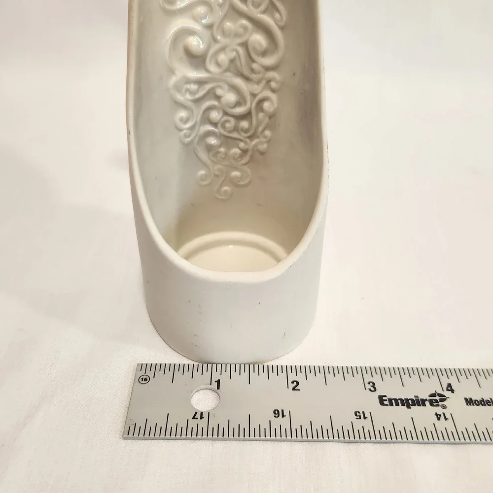 PartyLite serenity bisque